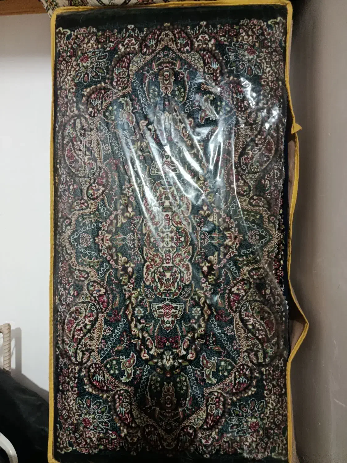 دو جفت پشتی|پشتی|زابل, |دیوار