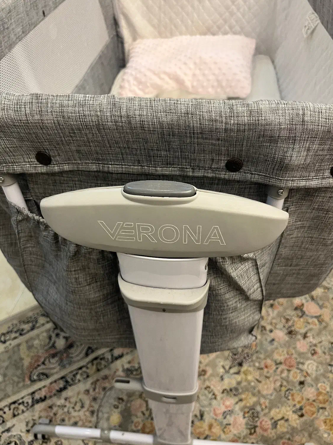 تخت کنار مادری دلیجان در حد نو به خاطر کمبود جا|اسباب و اثاث بچه|تهران, طرشت|دیوار