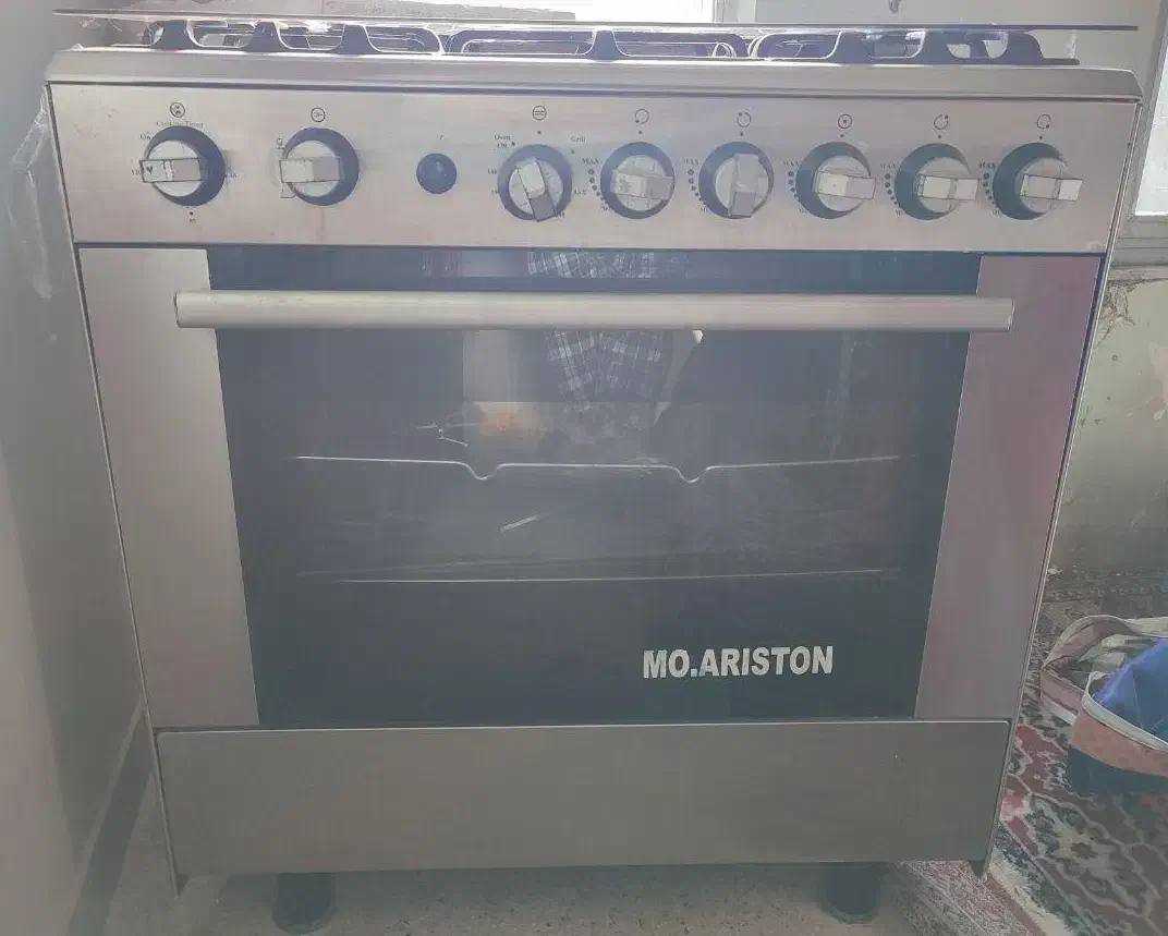 اجاق گاز فردار آریستون|اجاق گاز و لوازم برقی پختوپز|قوچان, |دیوار