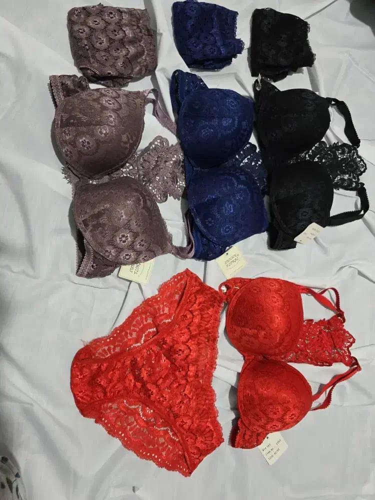 ست توری و اسفنجی فقط ۲۰۰|لباس|نسیم‌شهر, |دیوار