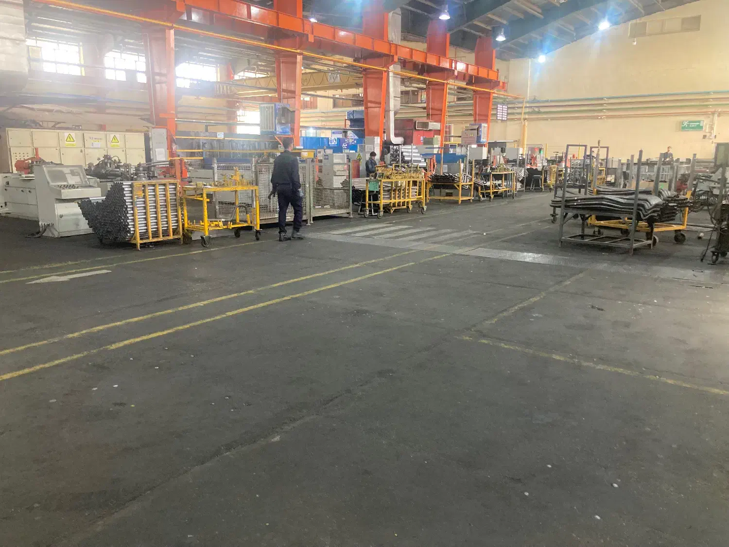 کارگر قطعات خودرو|استخدام صنعتی، فنی، مهندسی|قم, کوه سفید|دیوار