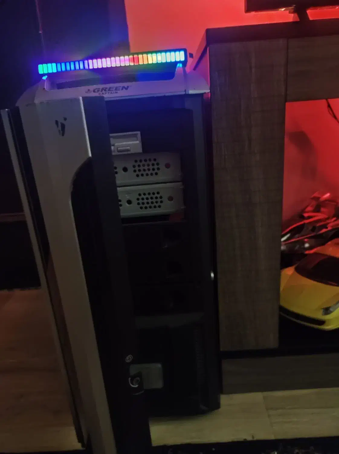 کیس گیمینگ و رندرینگ|رایانه رومیزی|قم, دروازه چوبی|دیوار
