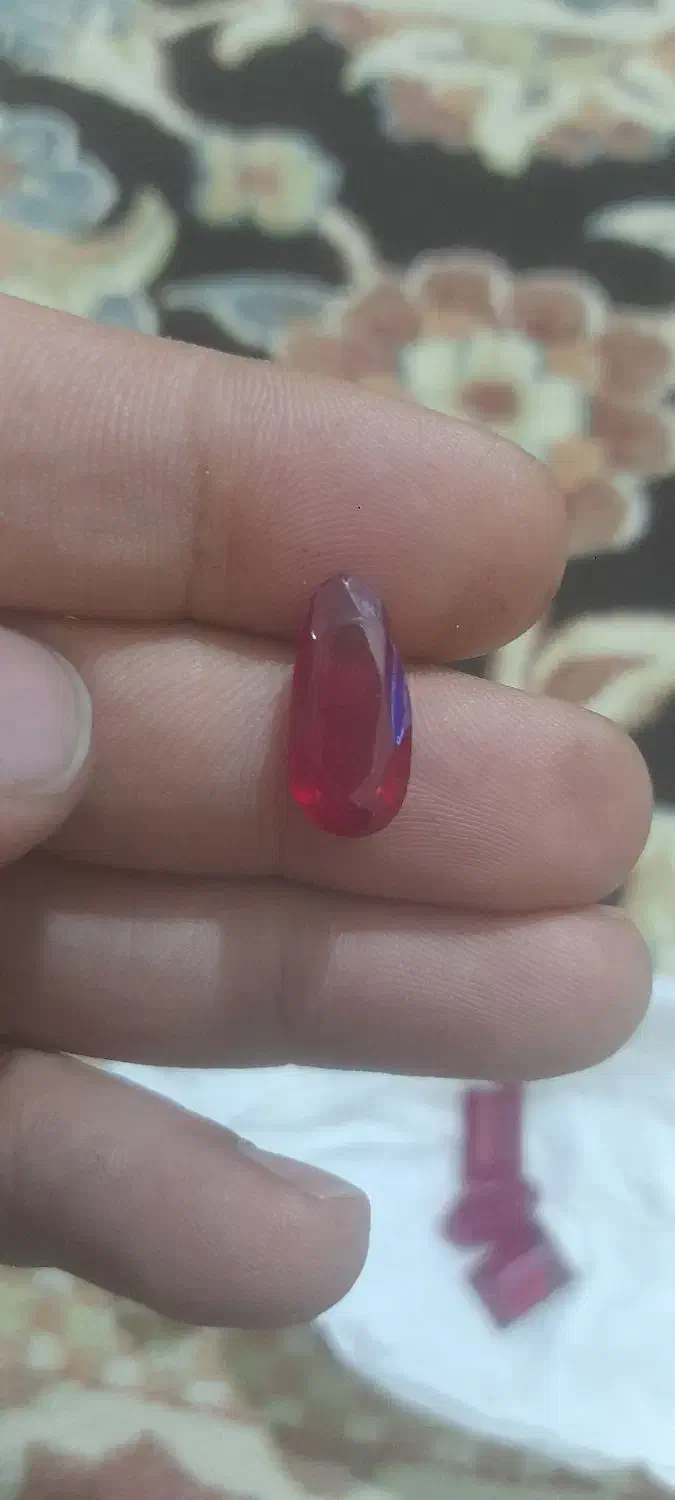 سنگ یاقوت قدیم|جواهرات|ملارد, |دیوار