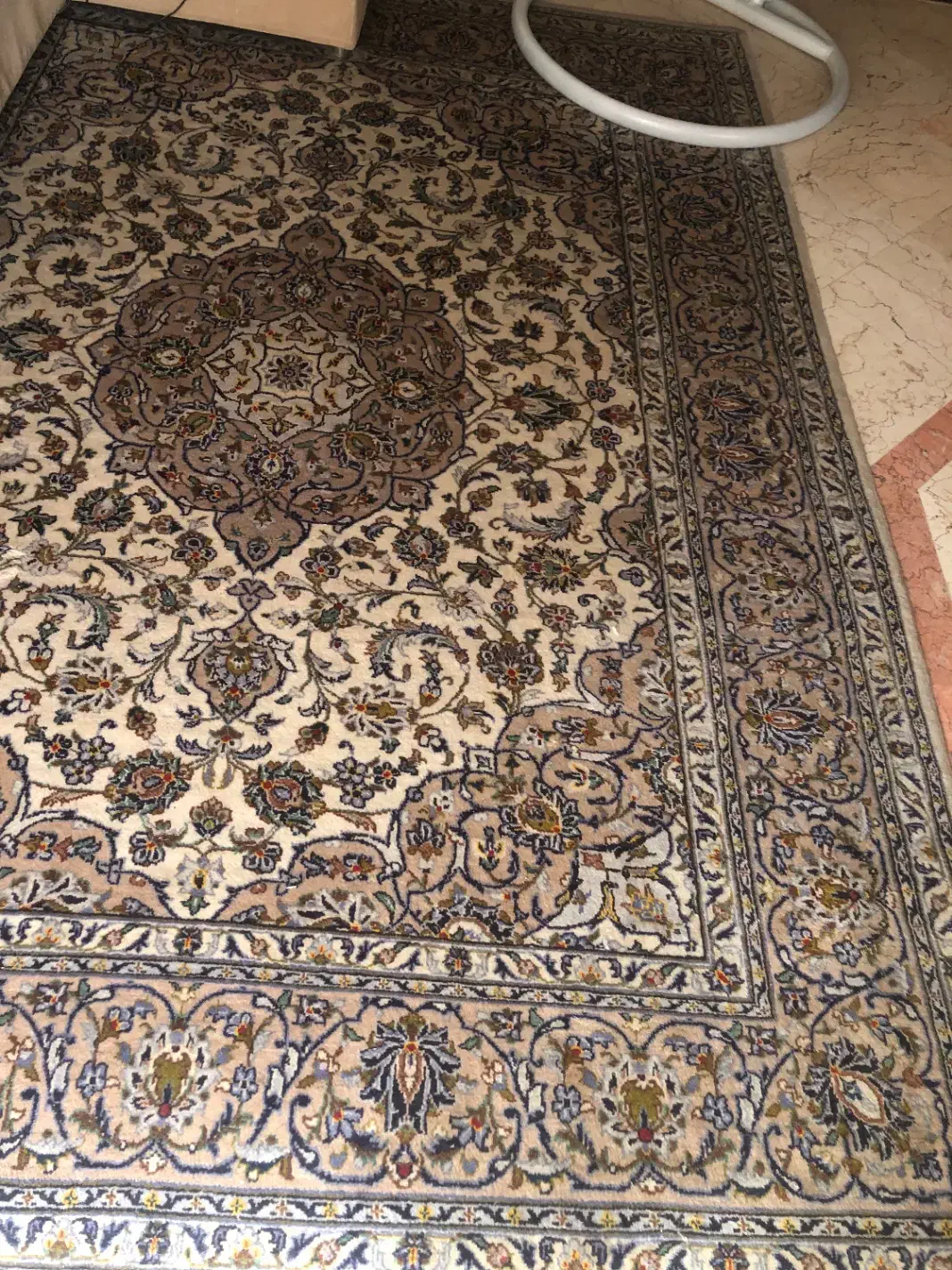 فرش دست بافت کاشان نو|فرش|تهران, ارم|دیوار