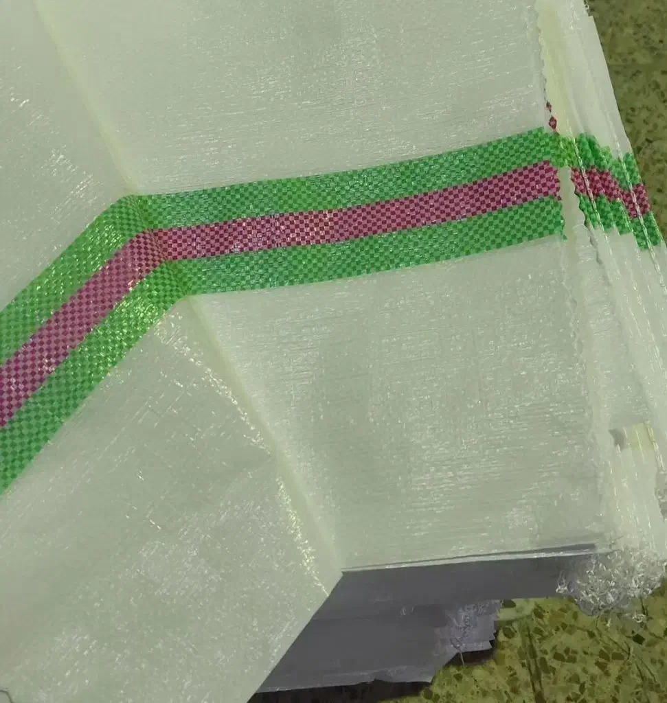 تعدادی گونی سبوس بزرگ گونی کنسانتره موجوده|عمده‌فروشی|ارومیه, |دیوار