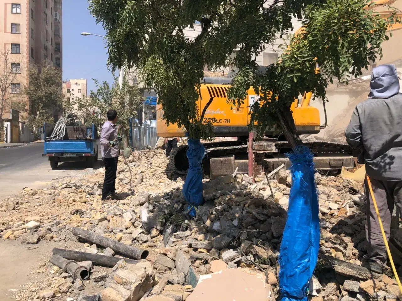 خرید ضایعات تخریب ساختمان خاکبرداری|خدمات پیشه و مهارت|تهران, ایوانک|دیوار