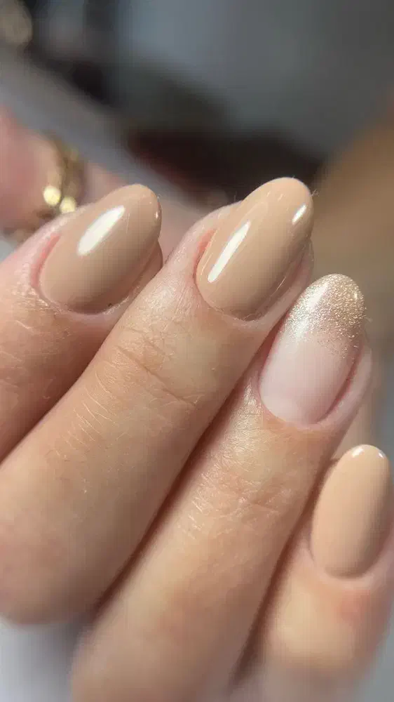 ارائه خدمات ناخن|خدمات آرایشگری و زیبایی|مشهد, کوی المهدی|دیوار