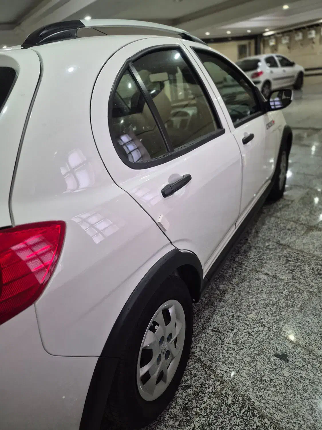 فروشی|خودرو سواری و وانت|شهریار, شهریار|دیوار