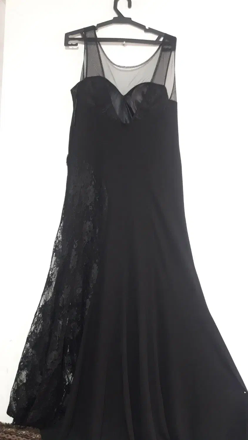 لباس مجلسی|لباس|الیگودرز, |دیوار