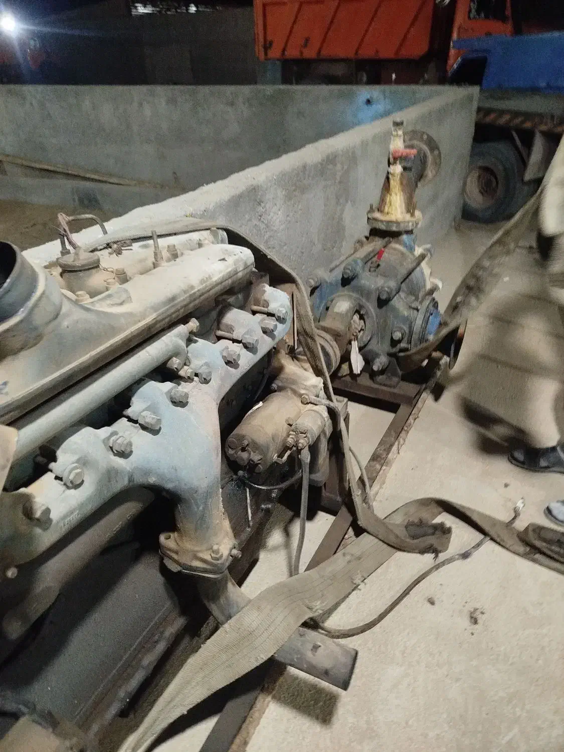 سلام موتور اتوبوس 302|ماشین‌آلات صنعتی|قم, شهرک سازمان آب|دیوار