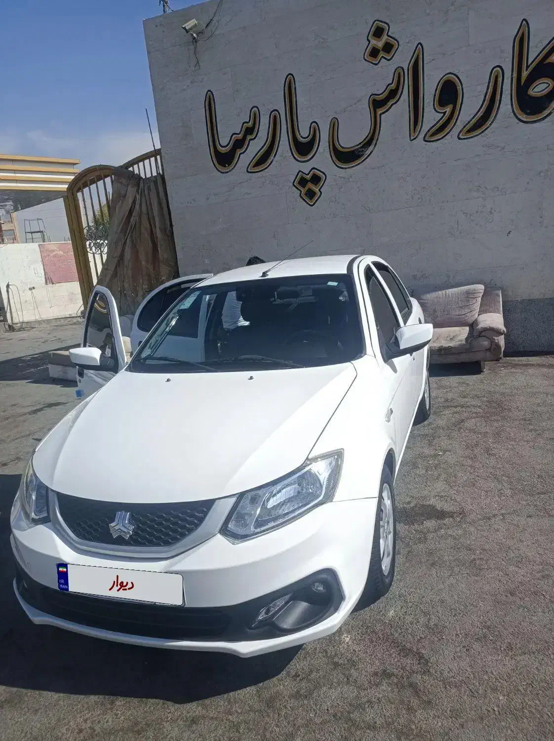 ساینا s استاندارد ۸۵ گانه مدل ۴۰۳|خودرو سواری و وانت|شیراز, گلشن|دیوار