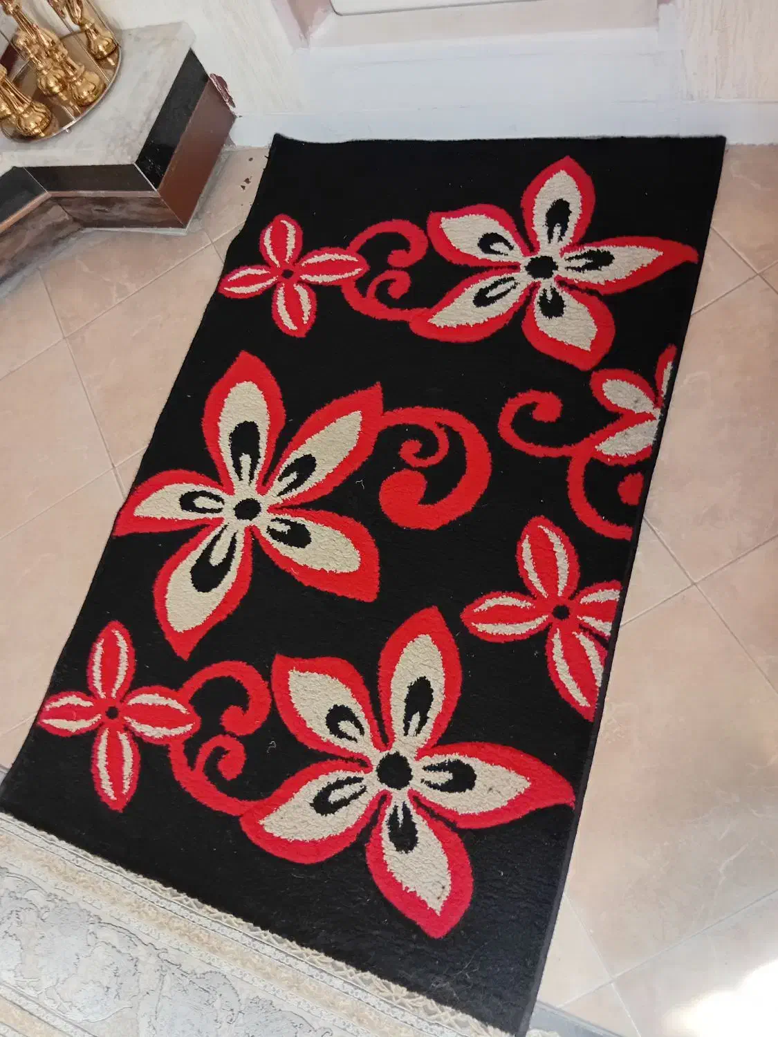 قالیچه فانتزی سالم|فرش|کرج, باغستان|دیوار