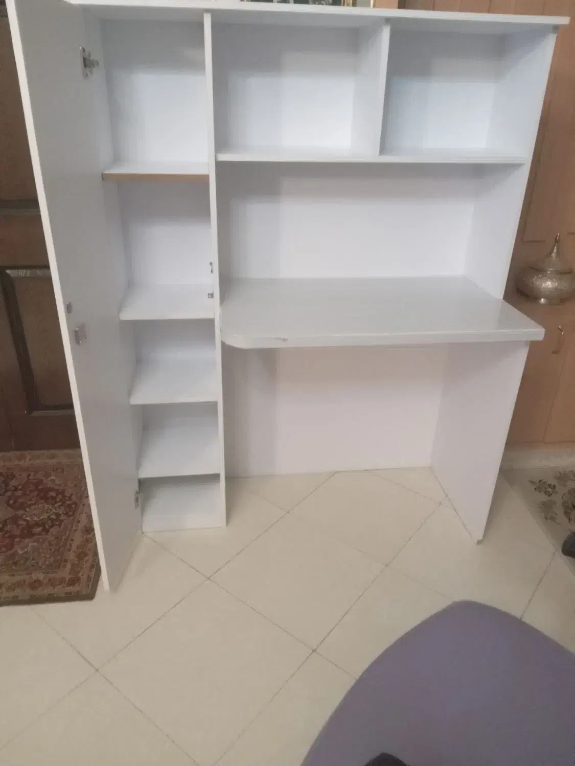 فروش میز تحریر کاملا سالم|میز تحریر و کامپیوتر|شاهینشهر, شهرک هشت بهشت|دیوار