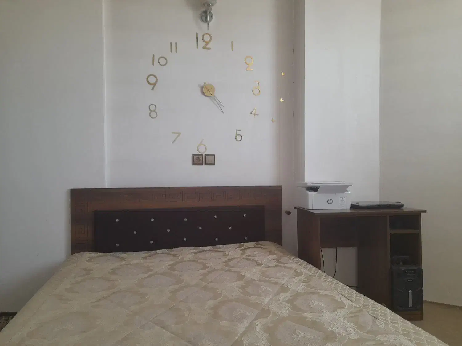 تخت دونفره با تشک در حدنو|تخت و سرویس خواب|خمینی‌شهر, |دیوار