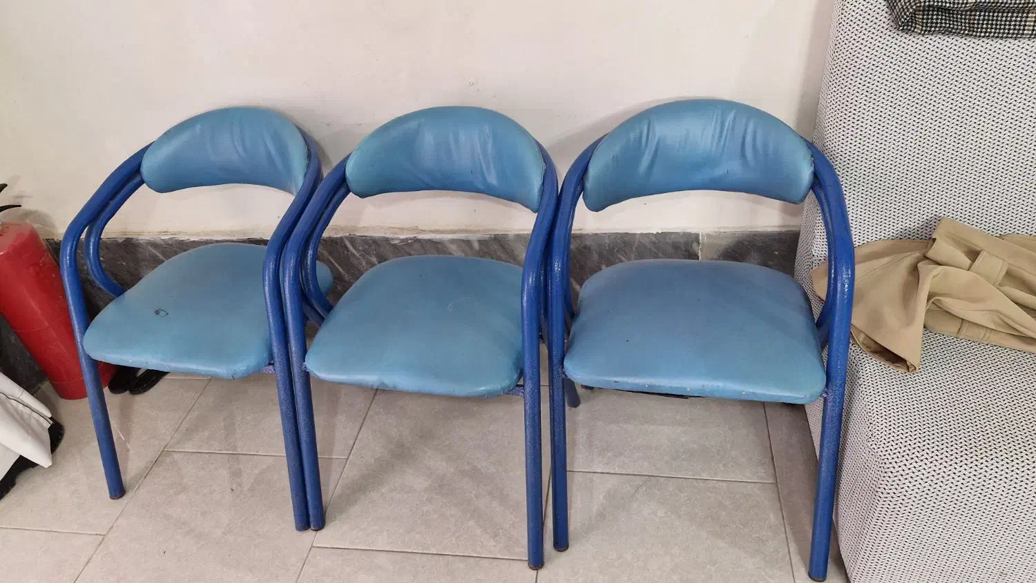 صندلی|صندلی و نیمکت|اردبیل, |دیوار