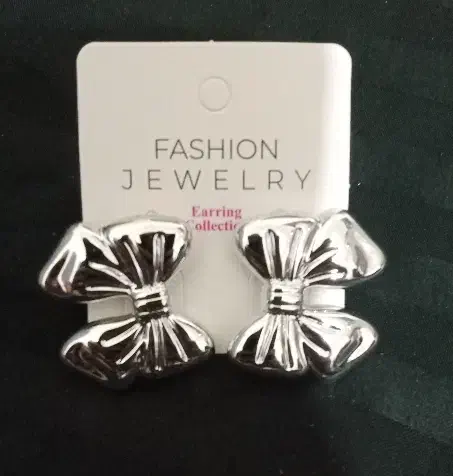 فروش گوشواره های مینیمال و فانتزی ترند|جواهرات|تهران, تهرانپارس غربی|دیوار