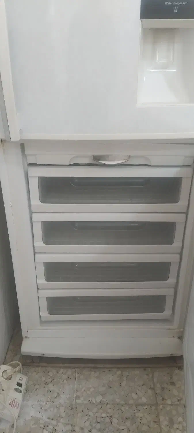 یخچال وفریزر|یخچال و فریزر|آباده, |دیوار