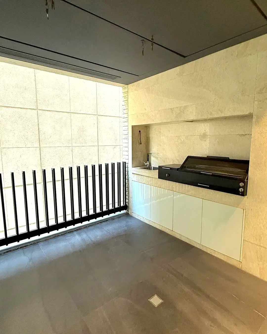 زعـفـرانـیــه ( ساختمان برند ) 200 متر