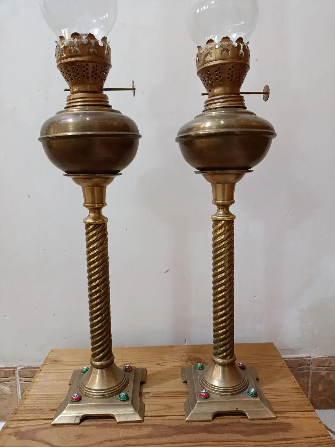 چراغ نفتی|کلکسیون اشیاء عتیقه|تهران, گلچین|دیوار