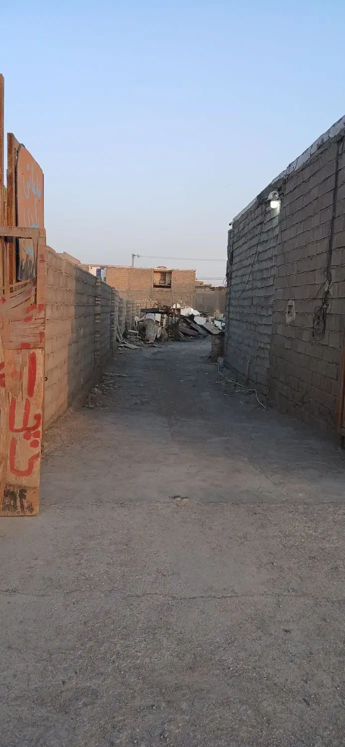 فروش گاراژ۱۲۰۰متری سراصلی جاده زرگان|فروش دفتر صنعتی، کشاورزی، تجاری|اهواز, زرگان|دیوار
