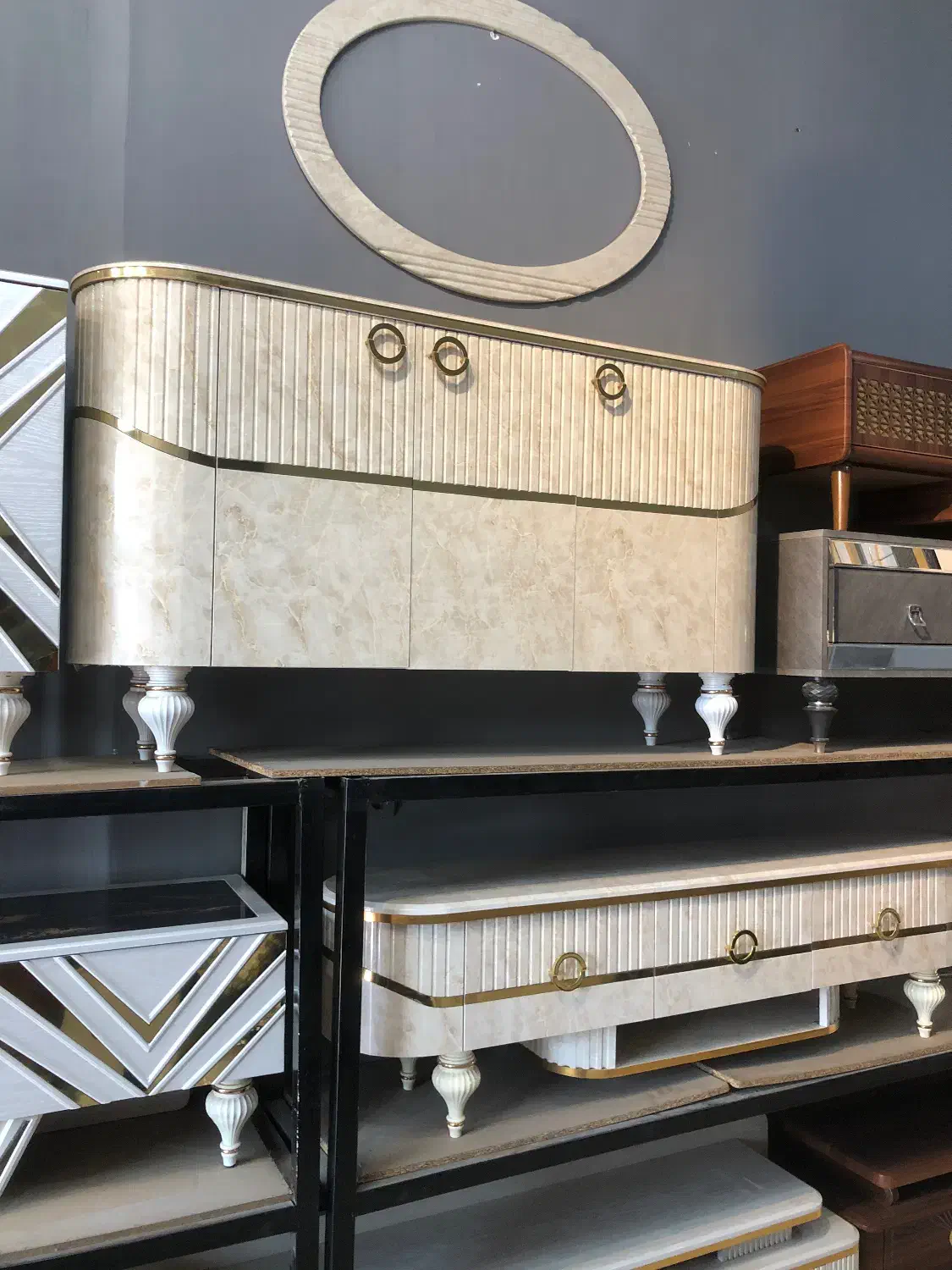 میز تلوزیون و آینه کنسول|بوفه، ویترین، کنسول|رباط‌کریم, شهرک صنعتی زواره‌ای|دیوار