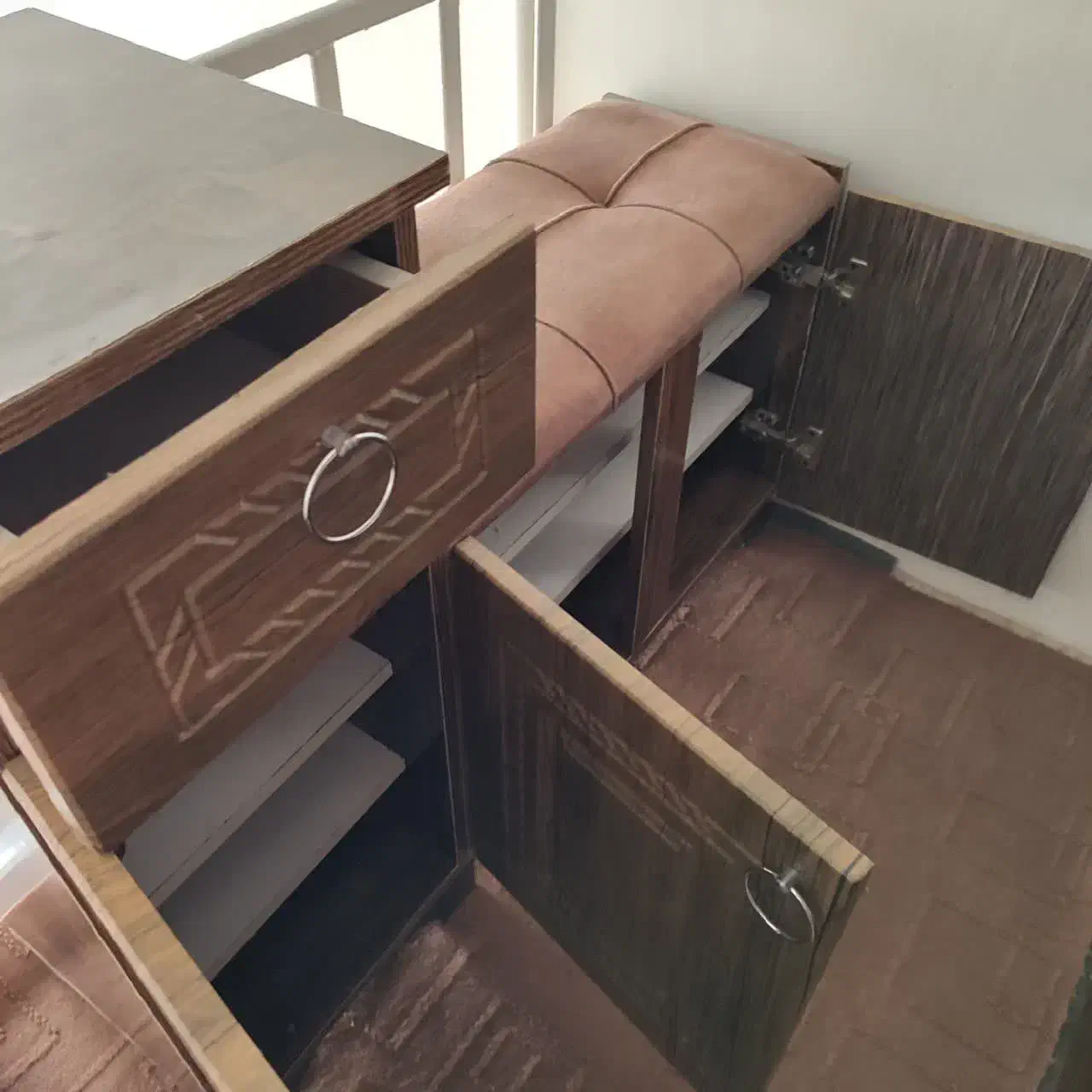 جا کفشی|جاکفشی، کمد، دراور|نیشابور, تختی|دیوار