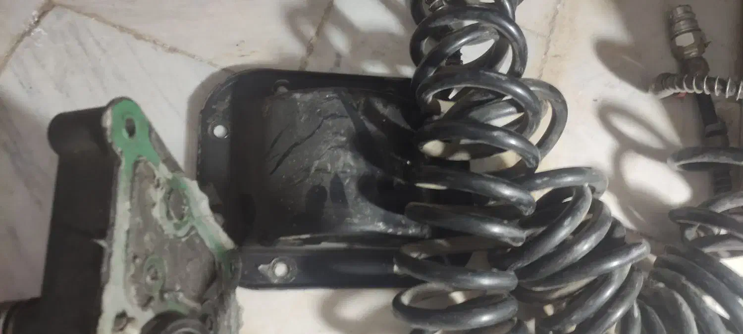 بغل گیربکس . کولر گازی ۱۲هزار .موتور برق سایلنت|قطعات یدکی و لوازم جانبی|کرمانشاه, |دیوار