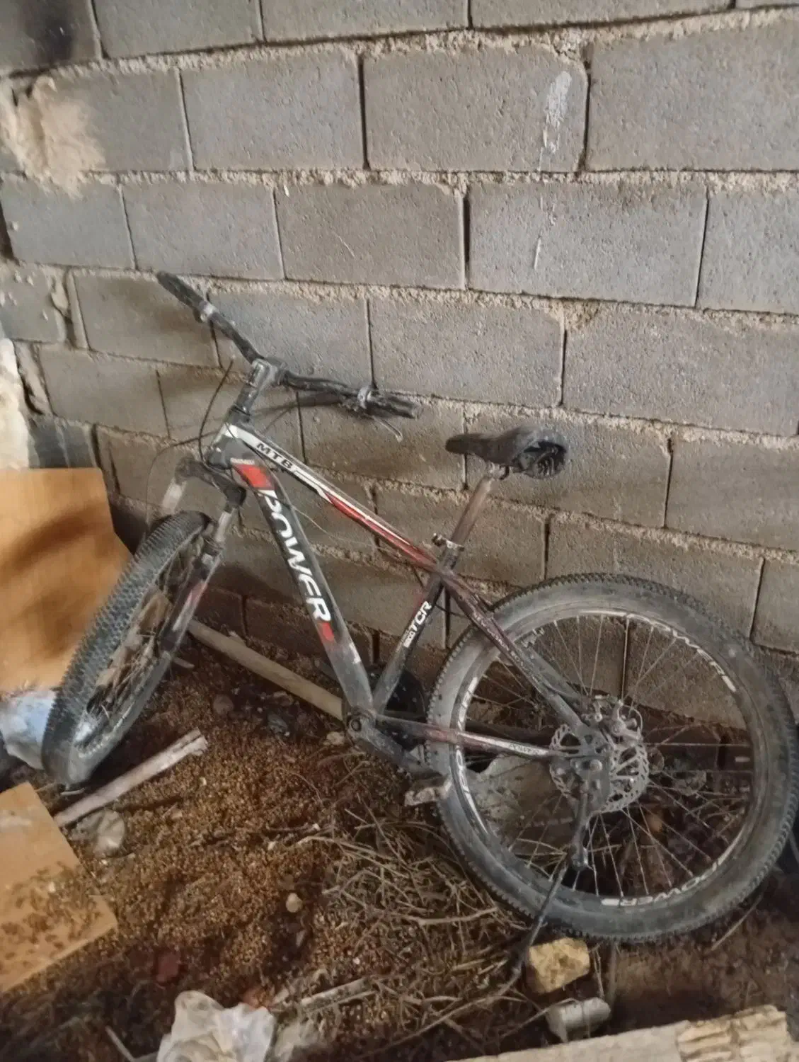 دوچرخه|دوچرخه، اسکیت، اسکوتر|خرامه, |دیوار