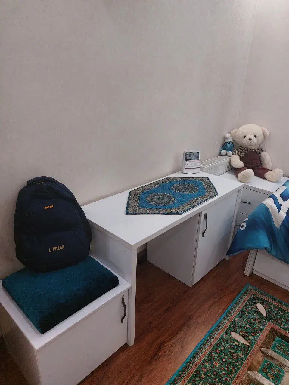 تخت یک نفره شیک تمیز همراه با تشک آلمانی|تخت و سرویس خواب|تهران, شهرک شهید باقری|دیوار