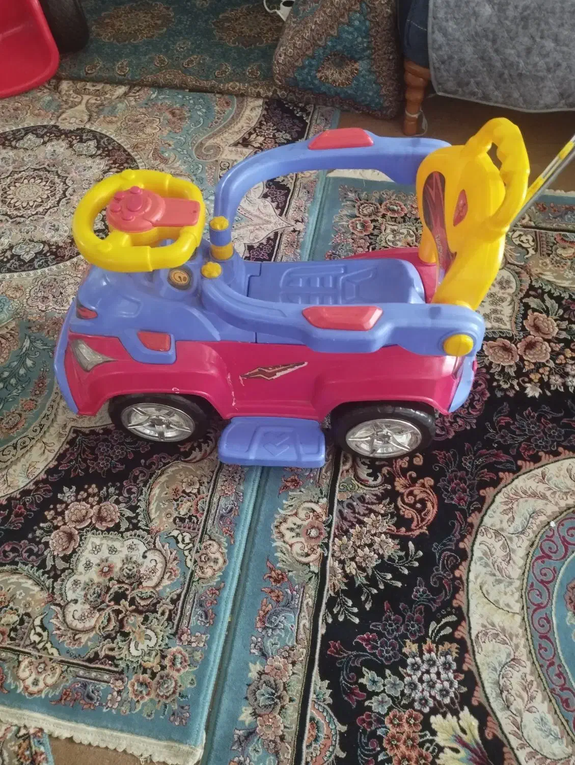 تاب کودک و صندلی ماشین وماشین اسباب بازی|اسباب‌بازی بچه|یزد, |دیوار