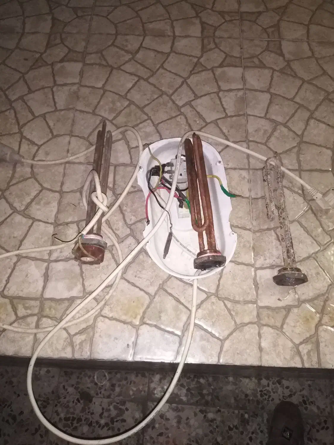 المنت آبگرمکن|آبگرمکن، پکیج، شوفاژ|بوشهر, |دیوار