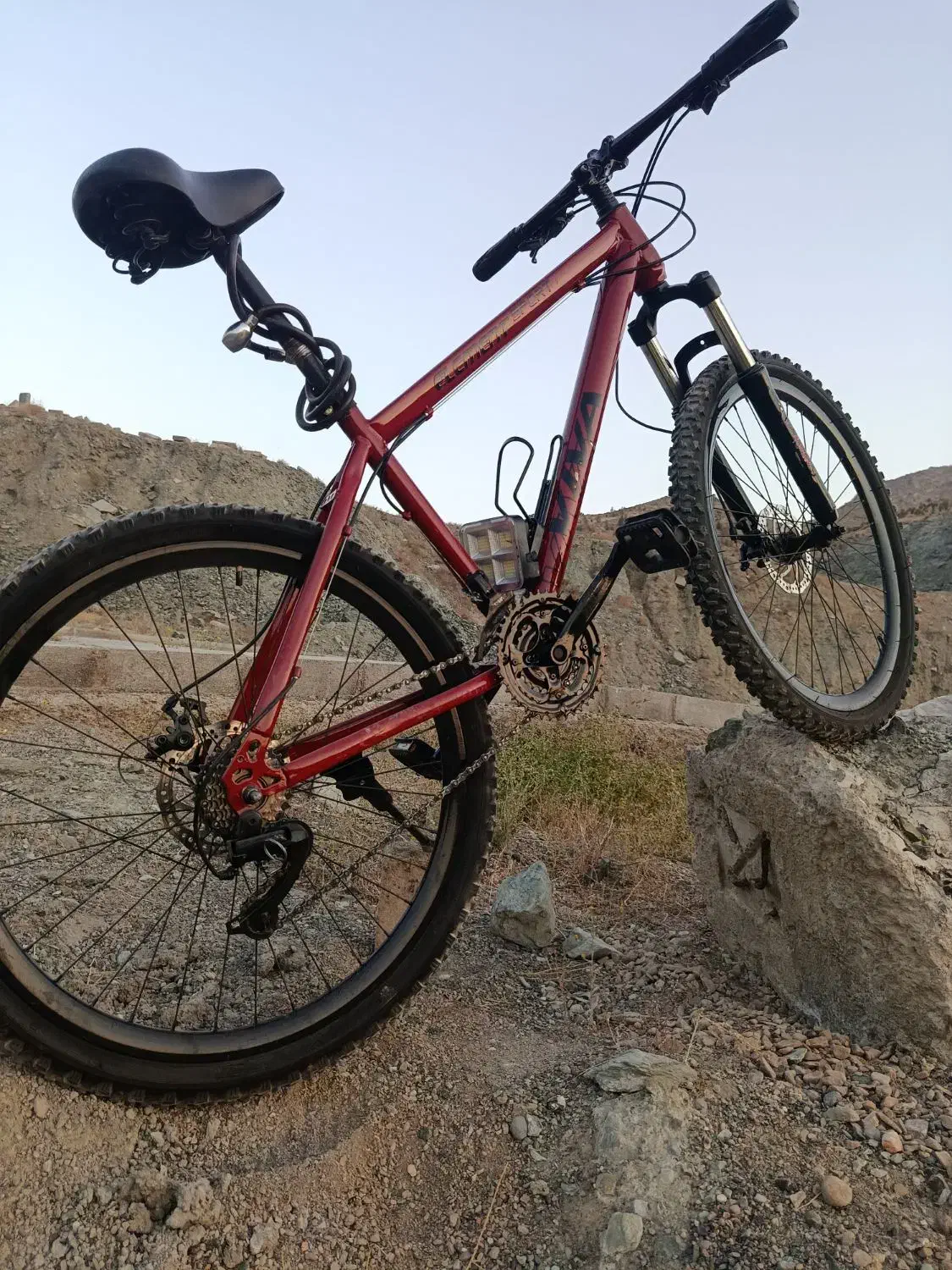 دوچرخه 26ویوا ترمز دیسکی در حد نو|دوچرخه، اسکیت، اسکوتر|مشهد, فرهنگ|دیوار