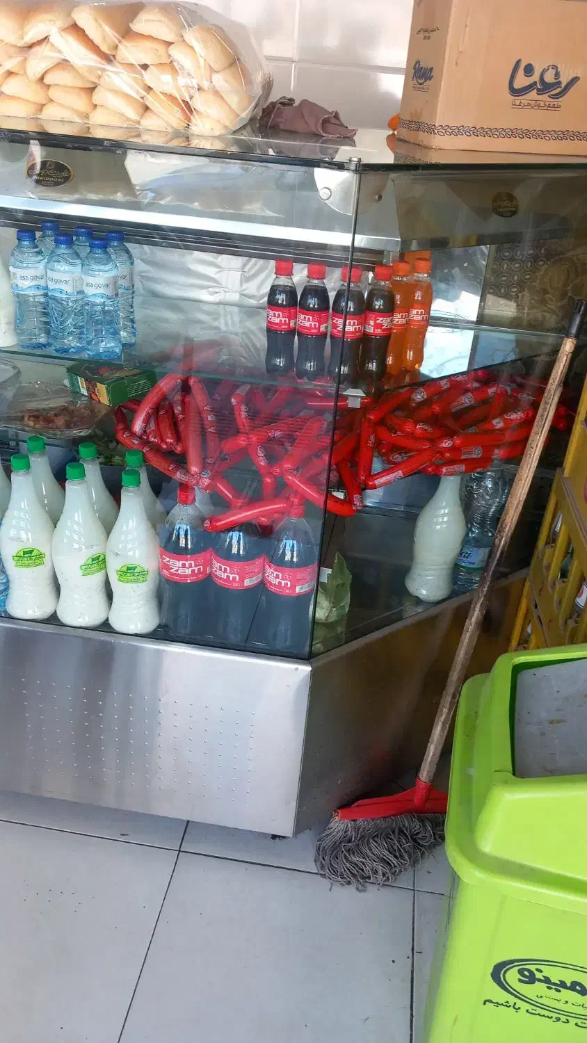 یخچال ویترینی فریدونی|فروشگاه و مغازه|قم, شهر قائم|دیوار