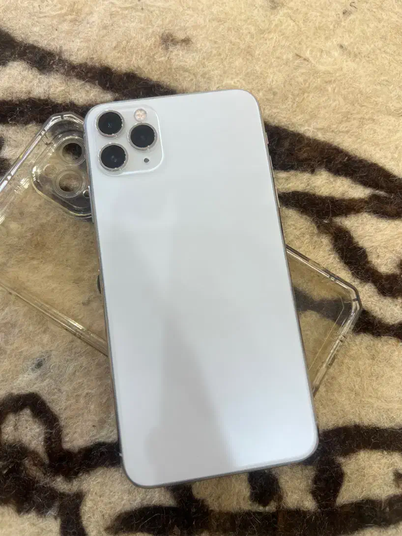 11 Pro Max|موبایل|سنندج, |دیوار