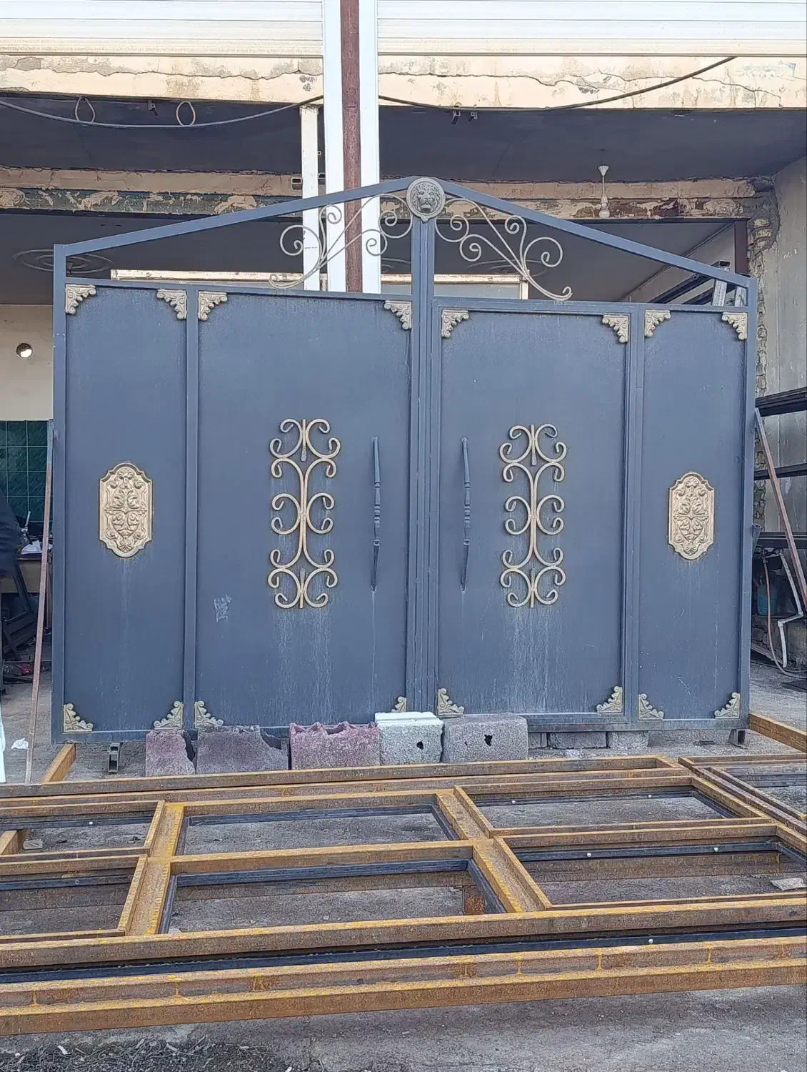 درب ورودی|مصالح و تجهیزات ساختمان|ارومیه, |دیوار