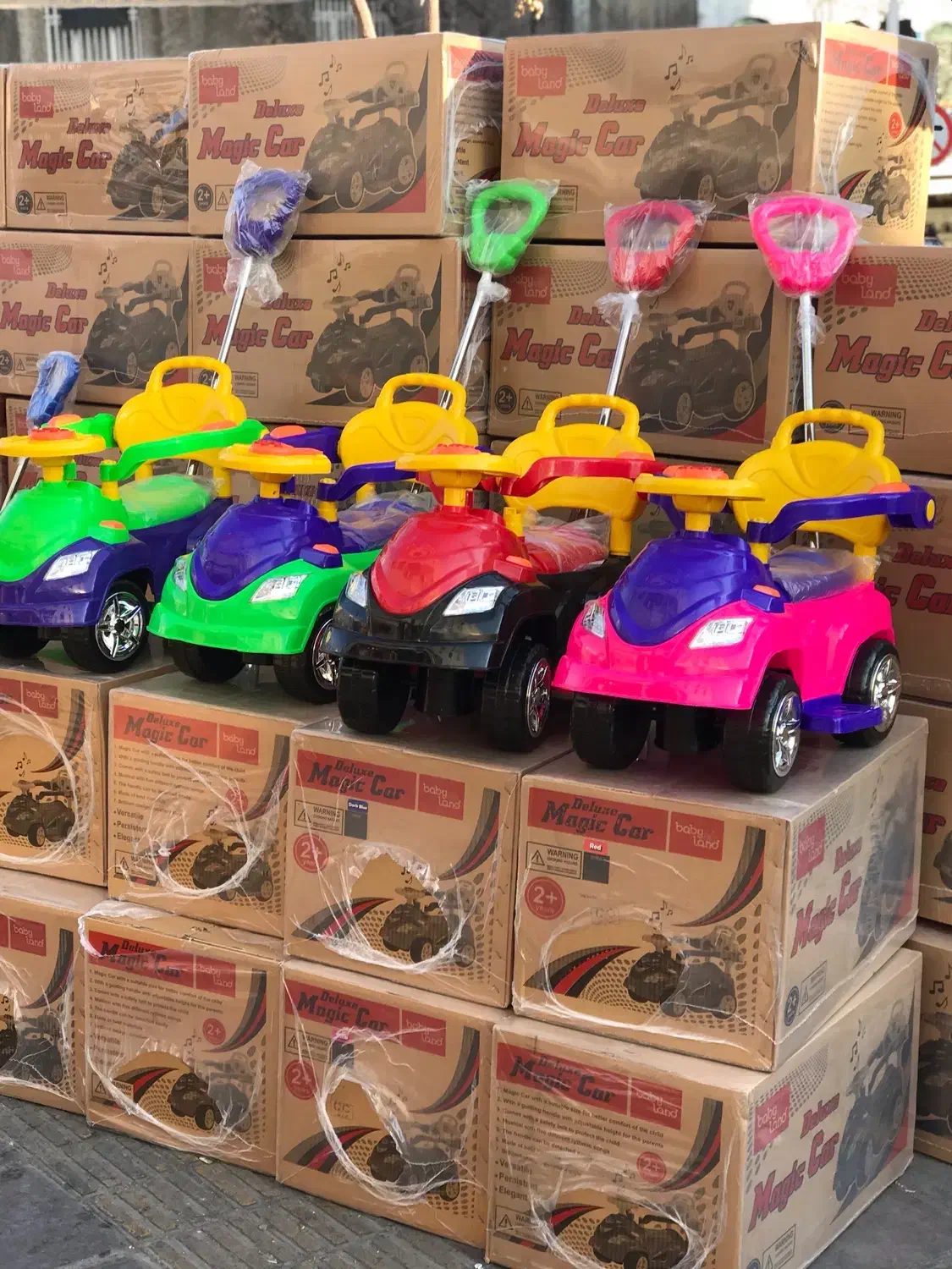 ماشین همانند کالاسکه کودک|اسباببازی|تهران, سلسبیل شمالی|دیوار