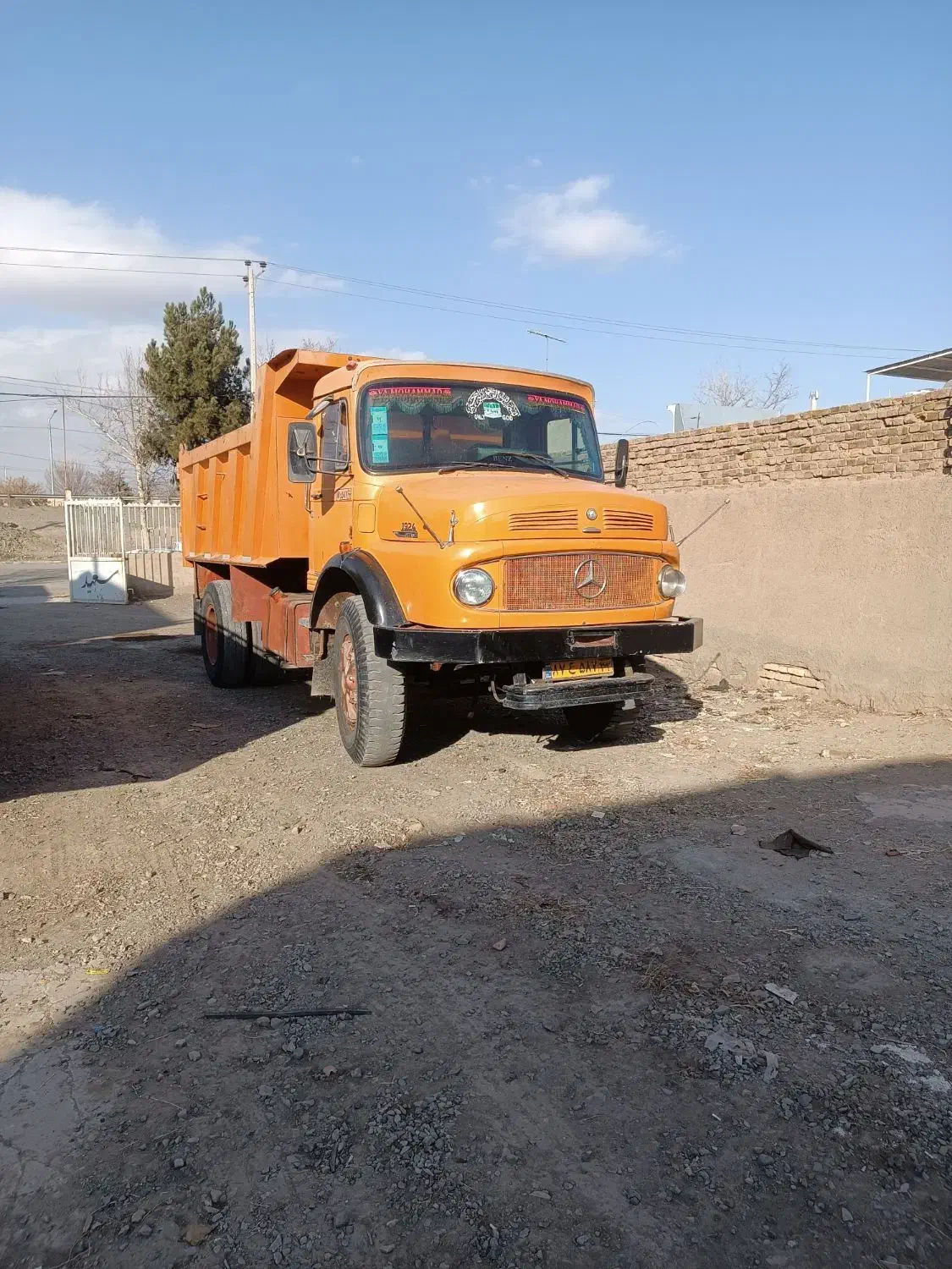 باسلام فروش ‌کمپرسی تک ۱۹۲۴|خودرو سنگین|قوچان, |دیوار