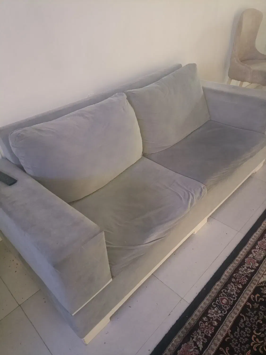 مبل هفت نفره|مبلمان خانگی و میز عسلی|رشت, منظریه|دیوار