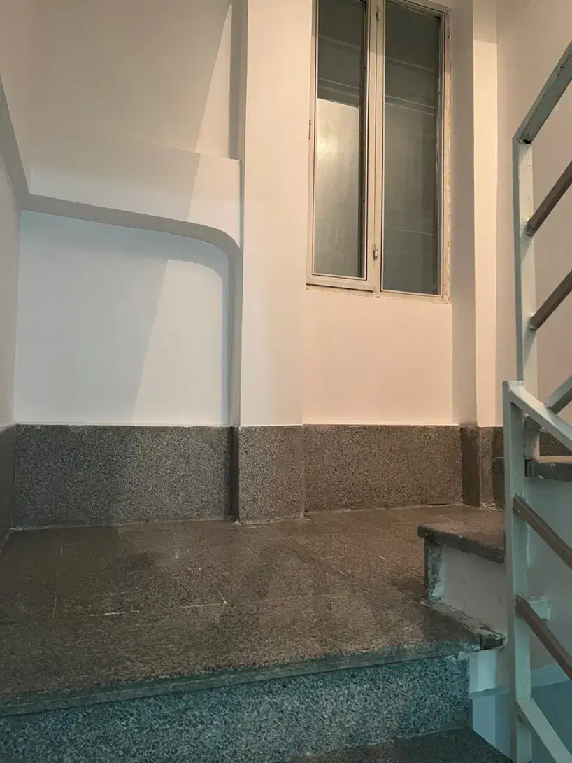 اجاره بک واحد اپارتمان طبقه ۴