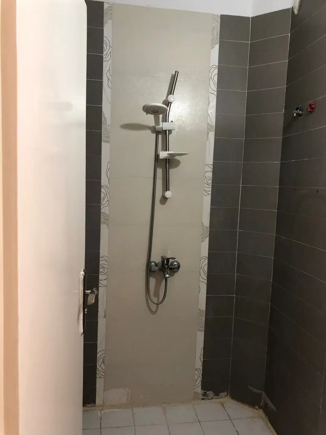 رهن آپارتمان کمال آباد|اجارهٔ آپارتمان|همدان, |دیوار