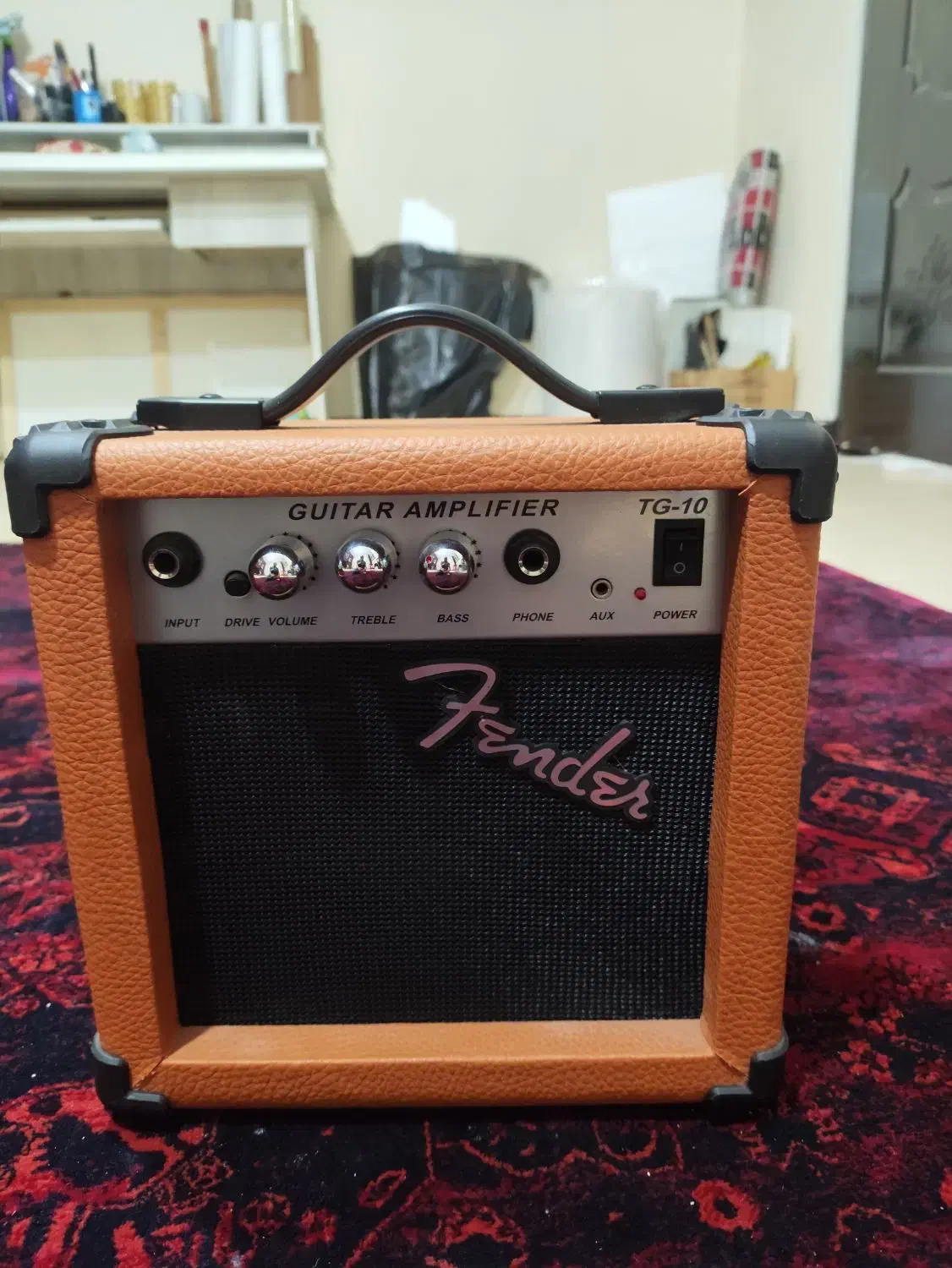 امپلیفایر گیتار فندر Fender TG 10 با کابل ۲ متری|گیتار، بیس، امپلیفایر|اهواز, کیان اباد|دیوار