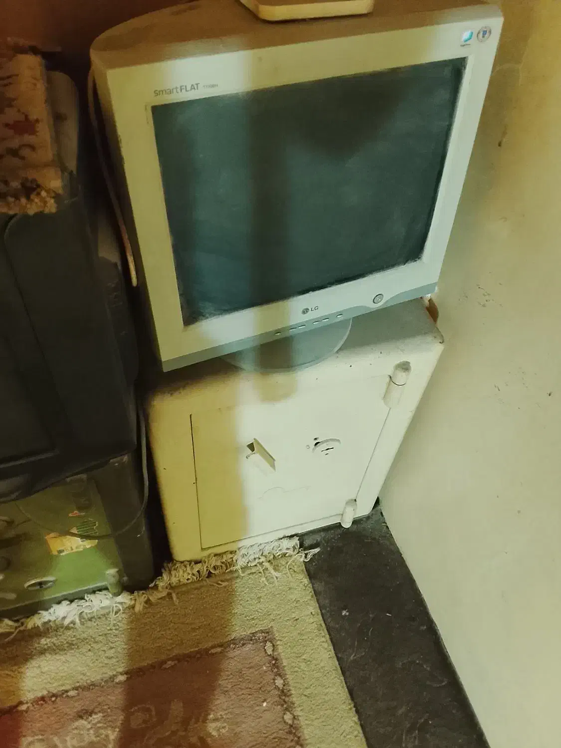 مانیتور الجی|قطعات و لوازم جانبی رایانه|تهران, ارامنه|دیوار