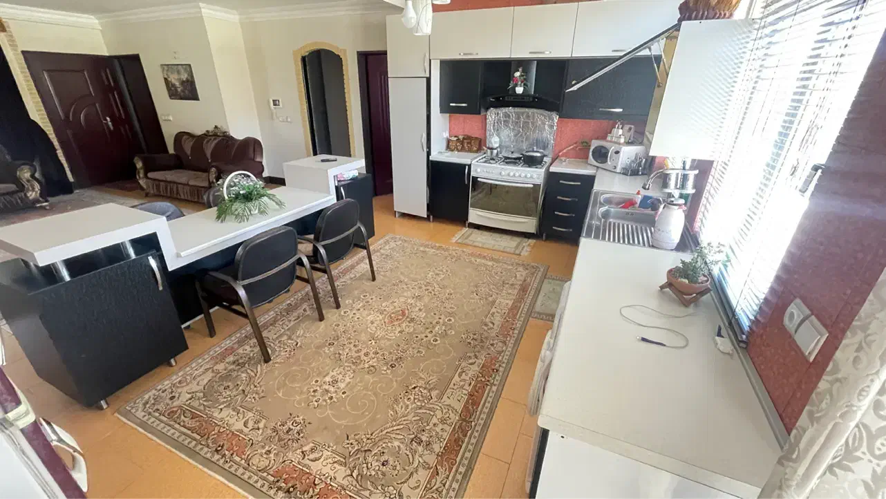 فروش منزل ویلایی دو طبقه|فروش خانه و ویلا|دهاقان, |دیوار