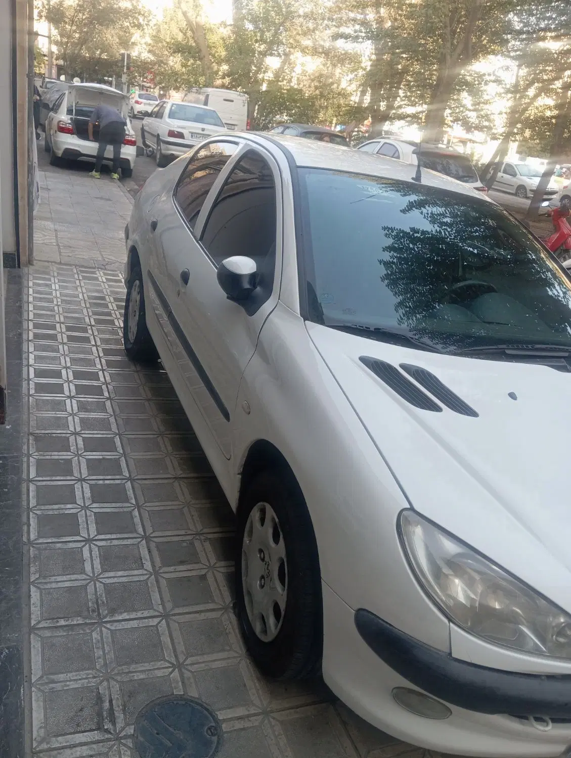 ۲۰۶ صندوق دار V8|خودرو سواری و وانت|تهران, خانیآباد|دیوار