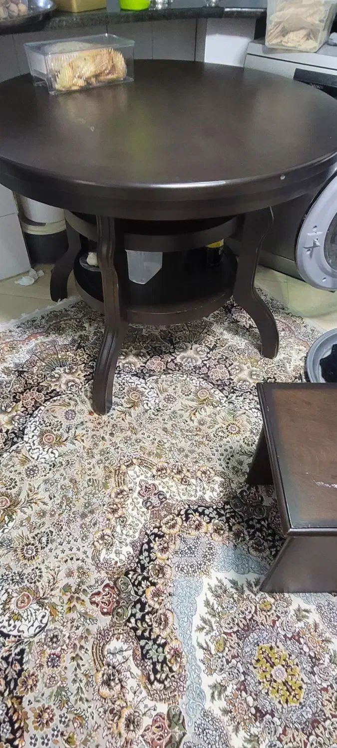 میز ناهار خوری تمیز وسالم در حد نو|میز و صندلی غذاخوری|آبیک, |دیوار