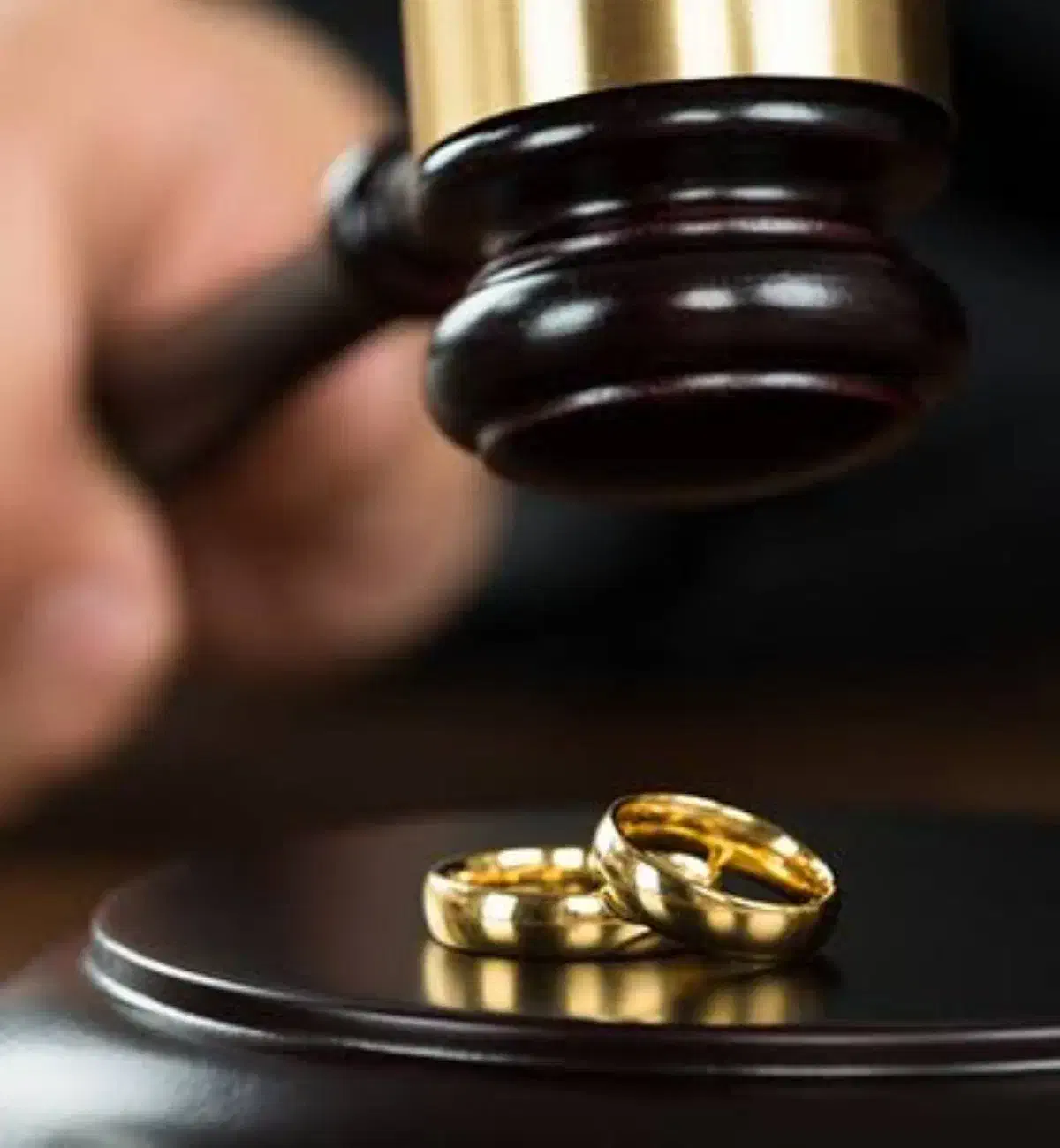 وکالت در امور خانوادگی|خدمات مالی، حسابداری، بیمه|کرمانشاه, |دیوار