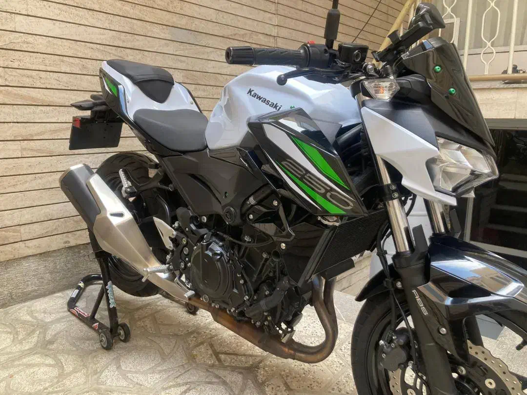 فروش کاوازاکی Z250|موتورسیکلت|اصفهان, جلفا|دیوار