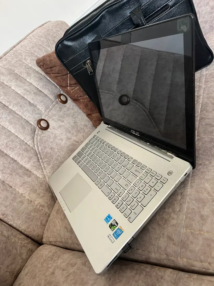 ایسوس i7/16/128 /4gb 15.6 اینچ لمسی|رایانه همراه|ساری, |دیوار