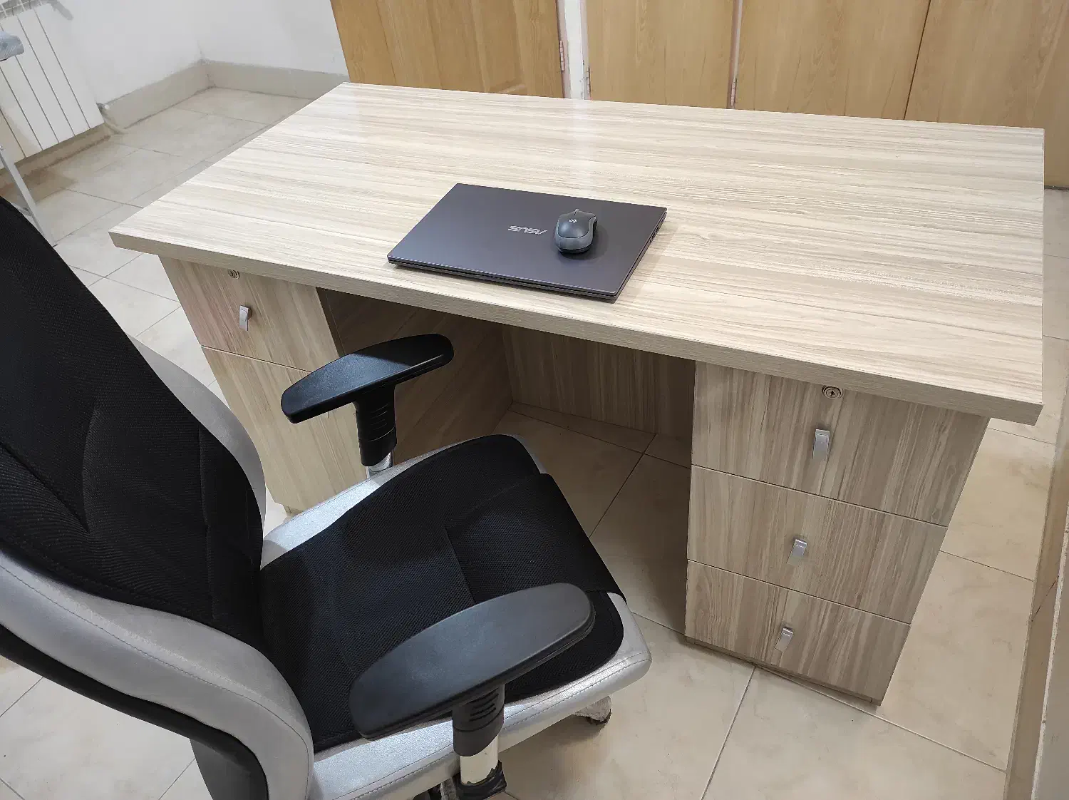 میز اداری MDF|مبلمان اداری|گلپایگان, |دیوار