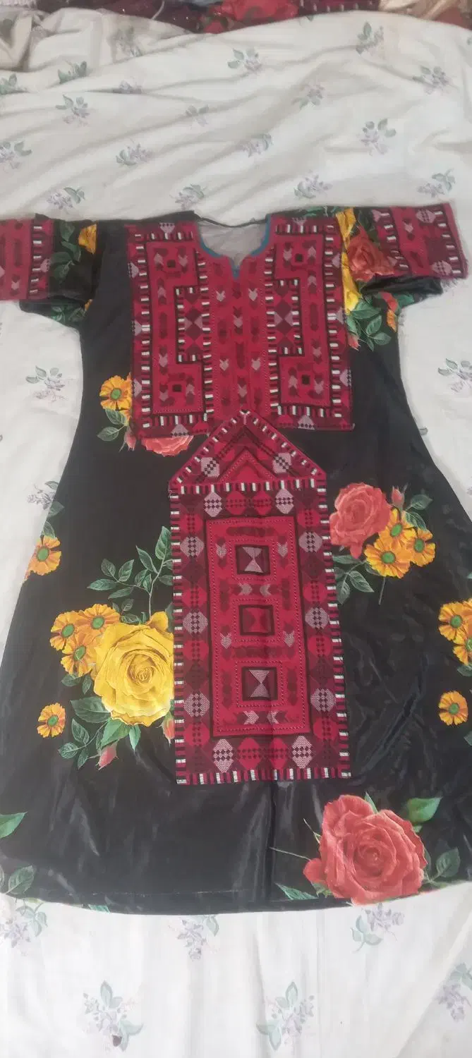 لباس بلوچی|لباس|آق قلا, |دیوار